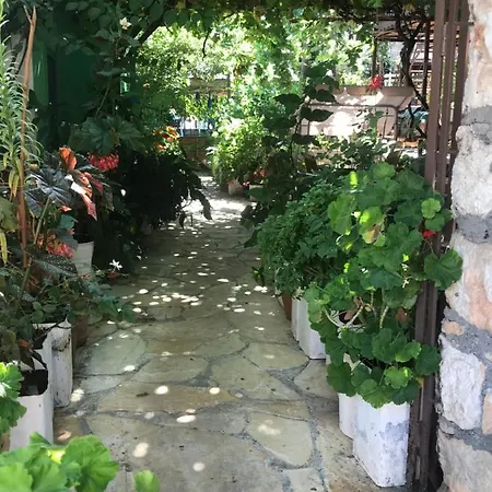Konukevi Likya Kaleüçağız