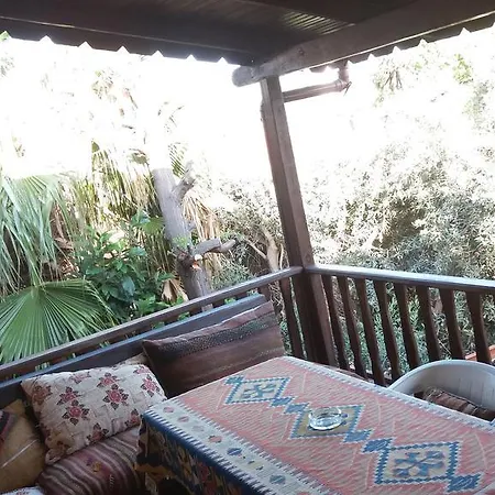 Konukevi Likya 2*